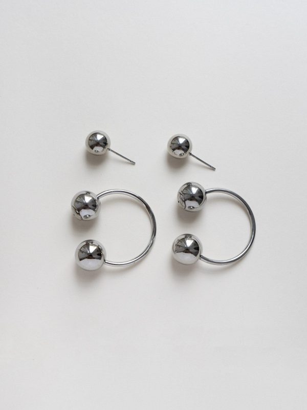 Globule Earrings - Silver For Sale