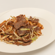 Fried Flat Rice Noodles with Sliced Beef 干炒牛肉河粉 Fashion