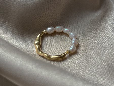 Duality Gold and Freshwater Pearl Ring Online