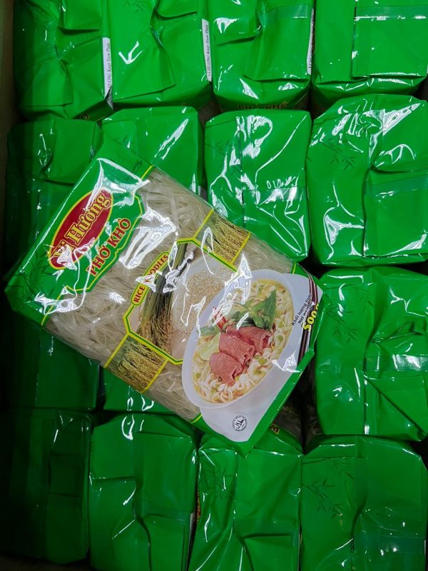 KWAY TEOW Rice Noodles Vi Huong Vietnam 500g pack For Sale