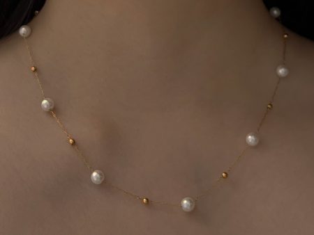 Dainty Pearl and Gold Necklace Hot on Sale