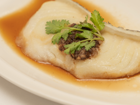 Steamed Black Cod Fillet with Truffle Oil and Minced Garlic 黑松露蒜茸蒸雪鱼 Online Hot Sale