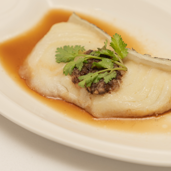 Steamed Black Cod Fillet with Truffle Oil and Minced Garlic 黑松露蒜茸蒸雪鱼 Online Hot Sale