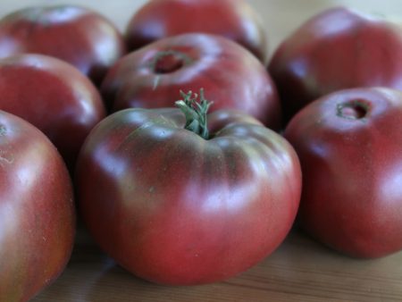 Tomate Carbone on Sale