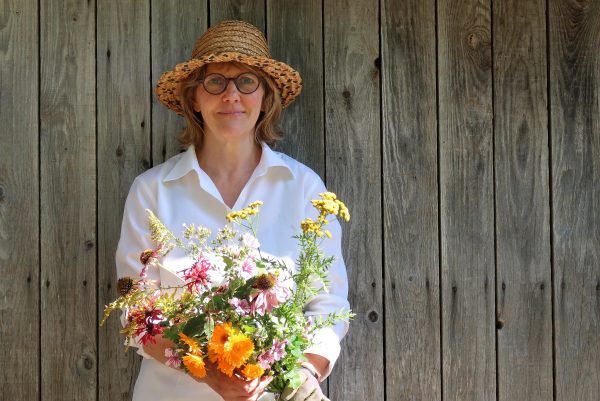 12 plantes médicinales facile à intégrer au jardin - Atelier par Diane Mackay on Sale